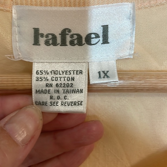 90s Vintage Appliquéd Top, Rafael, peach, purple, pink, satin flowers, 1X - Picture 3 of 4